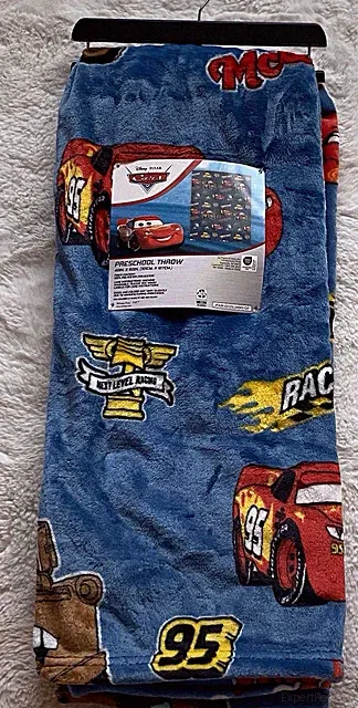 DISNEY Pixar CARS LIGHTNING MCQUEEN Mater Luigi Soft Throw Blanket 40 X 50” NEW